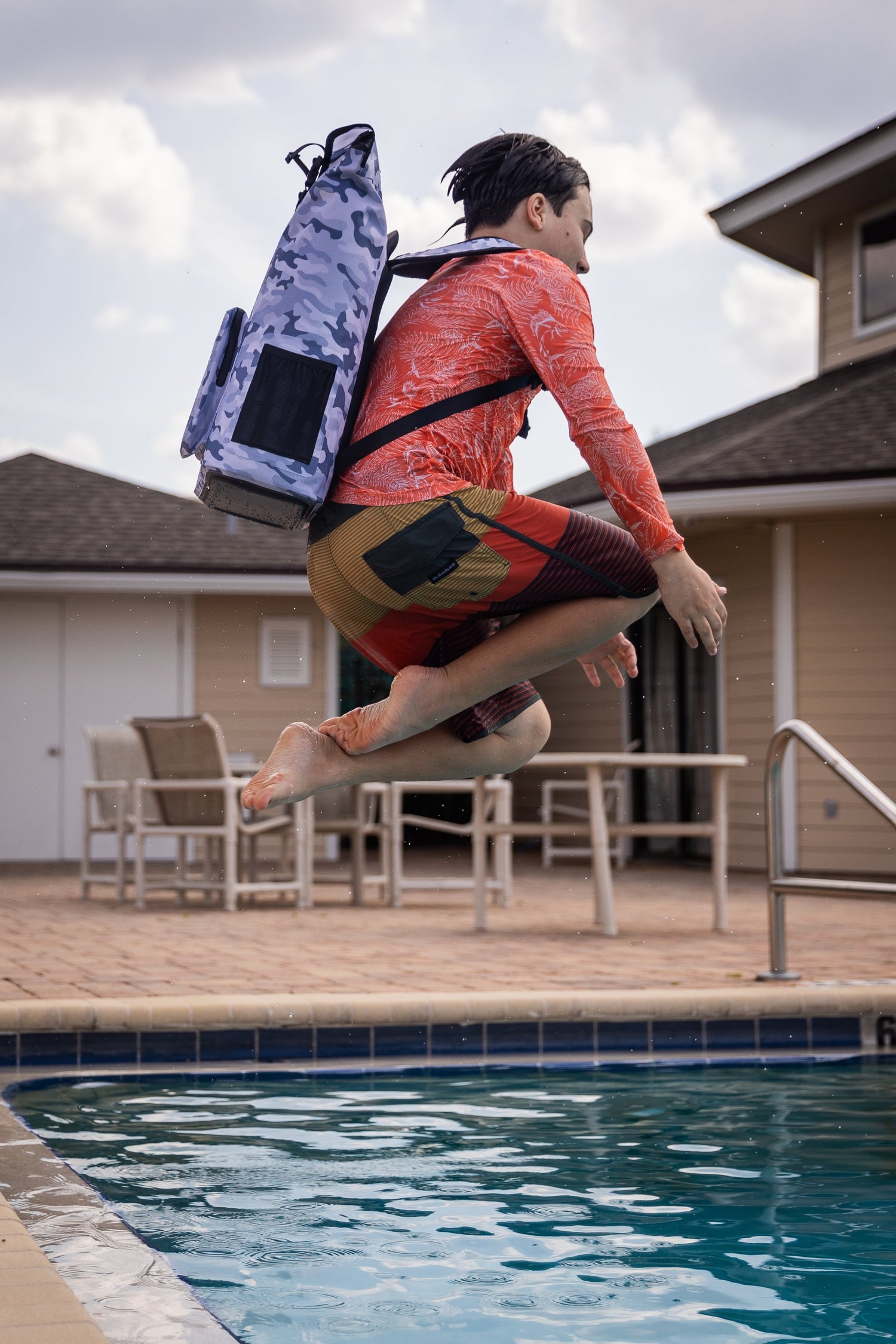 Waterproof-Gear-for-Diabetics-to-Reclaim-Your-Summer AquaStash