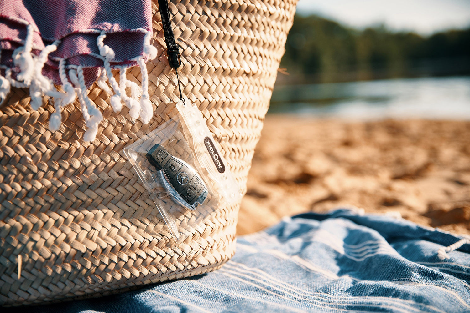 Gifts Under $50 AquaStash