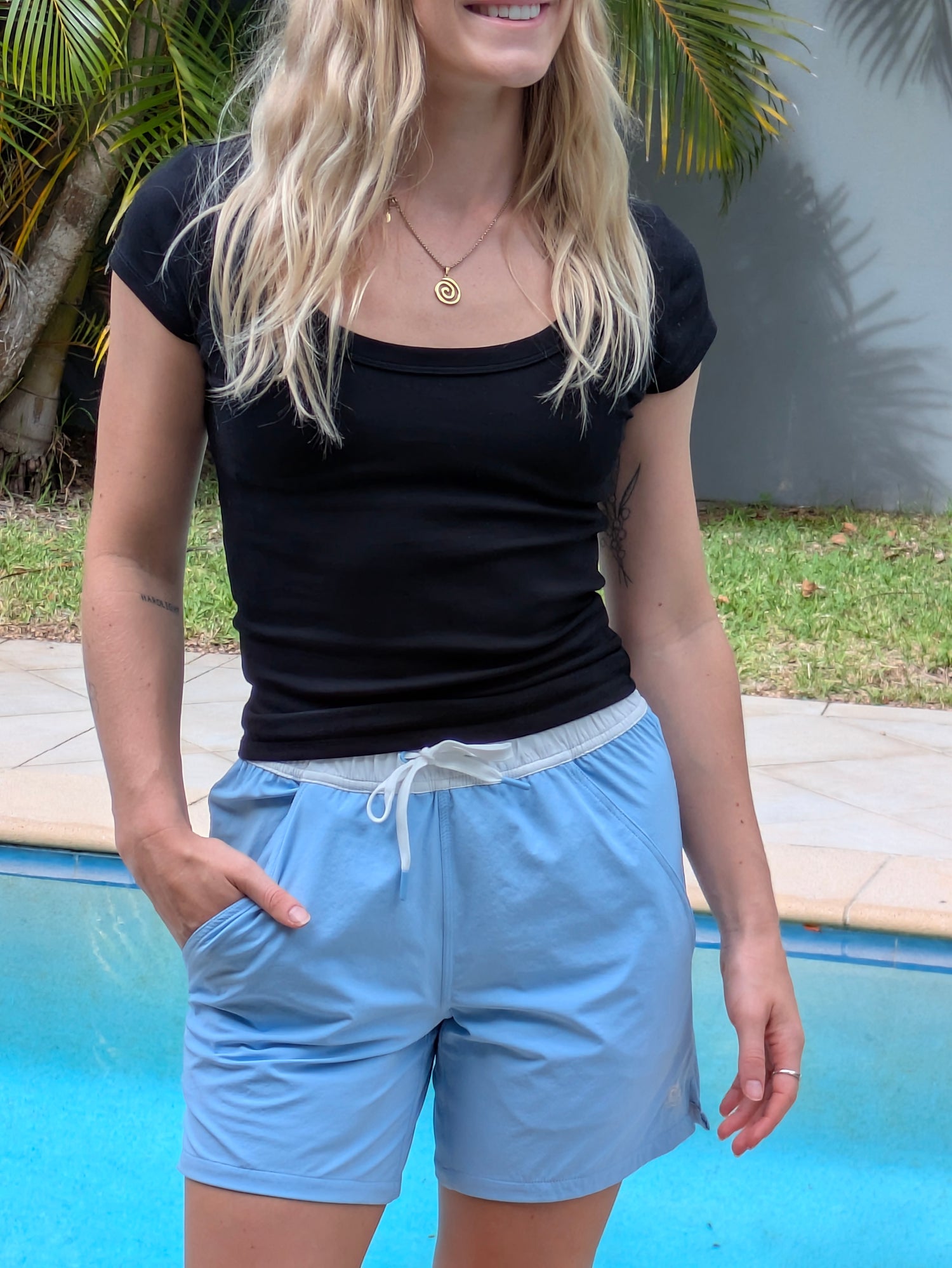 Women's Mid Length Swim Shorts With Waterproof Pocket | The Pass – Bay Blue AquaStash